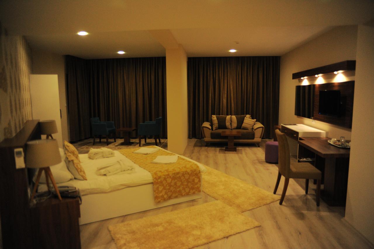 Maykon Hotel Civril  객실 사진